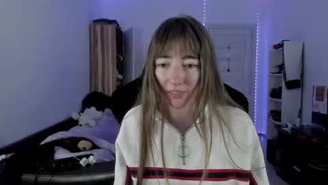 Snapshot of bekkawell chatting on September 23, 5:27 pm Lisa online show from September 23, 5:27 pm