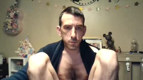 Snapshot of belgianboy33 chatting on March 23, 4:05 am Dreamcock online show from March 23, 4:05 am