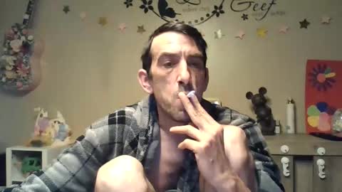 Snapshot of belgianboy33 chatting on June 7, 3:43 am Dreamcock online show from June 7, 3:43 am