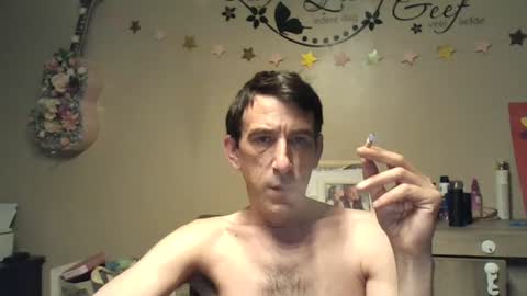Snapshot of belgianboy33 chatting on June 22, 2:24 am Dreamcock online show from June 22, 2:24 am
