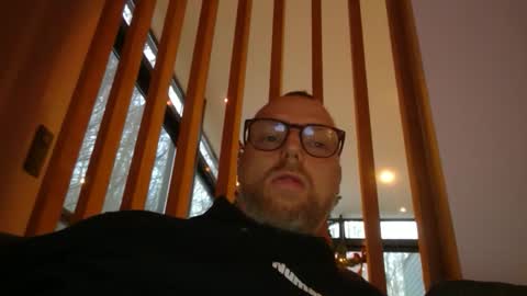 belgianordenary online show from December 11, 8:36 am