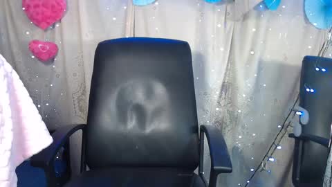 modelo independiente online show from January 21, 2:43 am