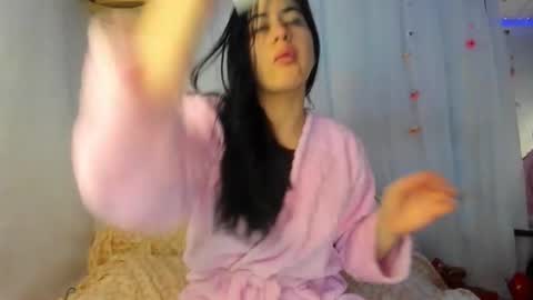 modelo independiente online show from January 13, 10:48 pm