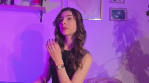 Snapshot of belindareyes chatting on September 21, 2:35 am Bel  online show from September 21, 2:35 am