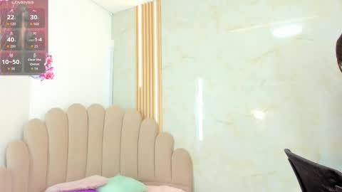 Belkilima  online show from December 18, 7:09 pm