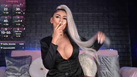 Emma  Bella online show from January 30, 10:41 pm