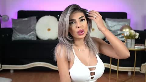 Emma  Bella online show from February 21, 9:54 pm