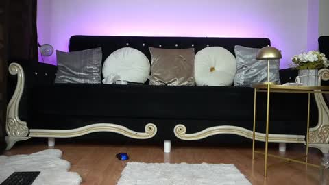 Emma  Bella online show from March 6, 11:31 pm