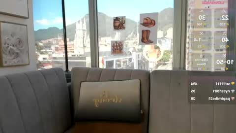 Snapshot of bella_es chatting on June 23, 7:01 pm Onlyfans isa bella 23 online show from June 23, 7:01 pm