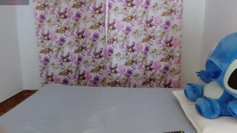 bella_gentle online show from February 18, 10:33 am