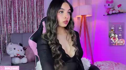 Snapshot of bella_hunteer chatting on July 3, 12:06 am bella igbella hunttt online show from July 3, 12:06 am