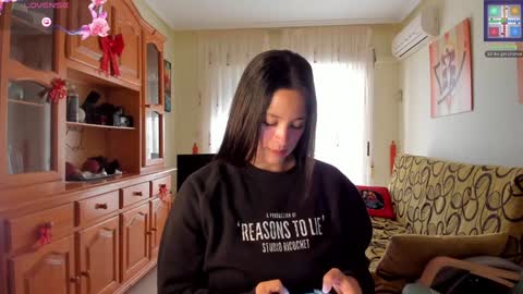 Snapshot of bella_pocahontas3 chatting on December 26, 10:26 am bella_pocahontas3 online show from December 26, 10:26 am