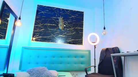     online show from January 6, 8:56 pm