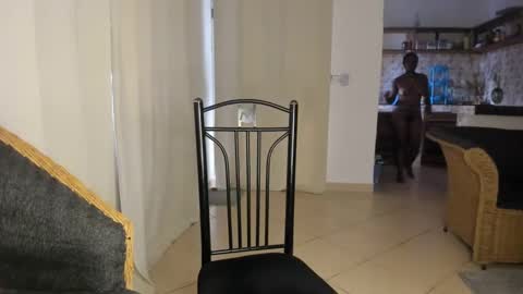 Bella sweetpea online show from February 19, 4:55 am