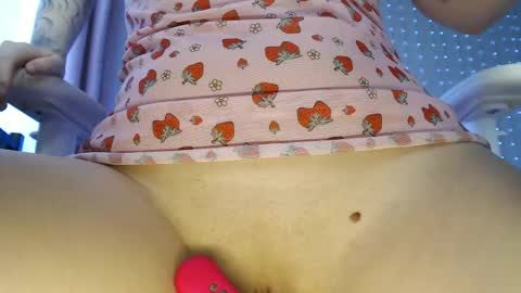 Bella Torress online show from April 18, 5:33 am