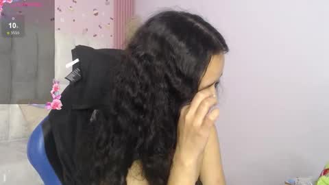 Bella online show from November 14, 9:08 am