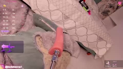 Snapshot of bellaa_becca chatting on December 27, 11:21 pm Bella Becca online show from December 27, 11:21 pm