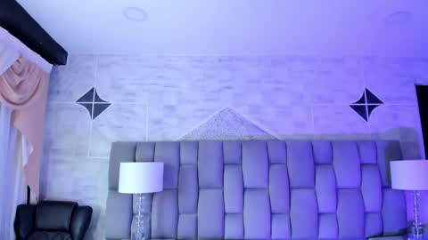 bellaastorm online show from October 3, 8:28 pm