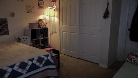 bellababy444 online show from June 16, 4:48 am