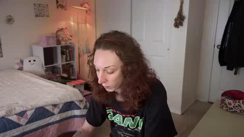 bellababy444 online show from June 18, 4:11 pm