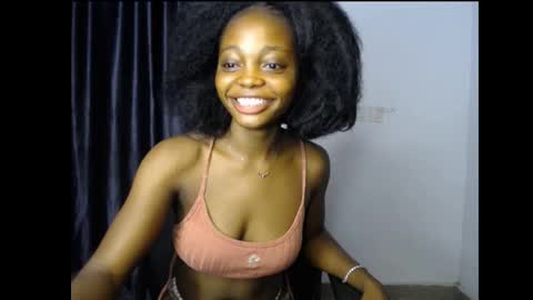 bella online show from December 13, 7:53 pm