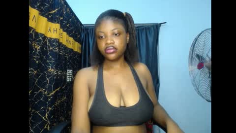 bella online show from April 5, 6:49 pm