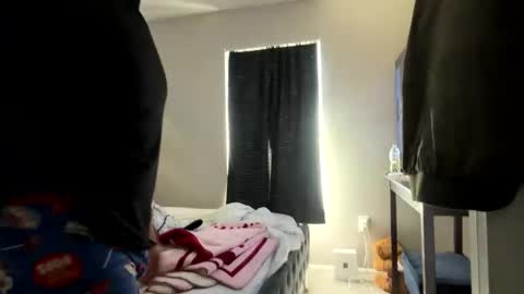 Roxy Rain online show from February 15, 6:15 pm