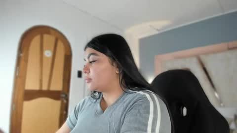 Snapshot of bellaboobs_ chatting on March 13, 8:04 pm bellaboobs_ online show from March 13, 8:04 pm