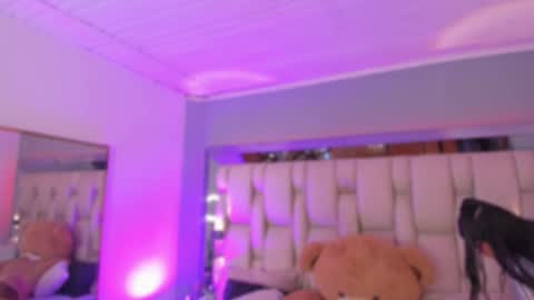 Snapshot of bellaboobs_ chatting on March 15, 7:53 pm bellaboobs_ online show from March 15, 7:53 pm