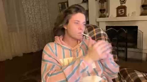 Baila online show from February 12, 9:21 pm