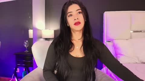 Bella online show from November 27, 12:07 pm