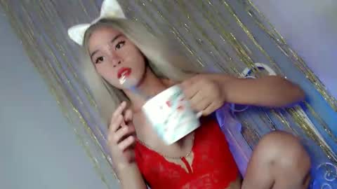 Bella rowt online show from January 2, 3:51 pm