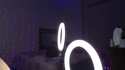 Bella Monroe online show from January 25, 8:42 am