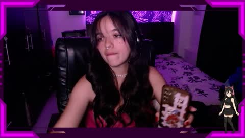 Bella Monteluna online show from December 19, 1:01 am