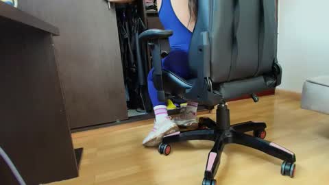 Camille  online show from September 18, 8:55 pm