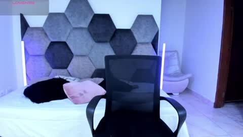 Bella Nix big tits online show from May 8, 11:48 am