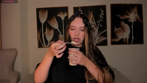  Bella Rose  online show from March 27, 5:02 am