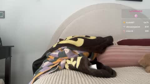 Isabella Ryder online show from February 3, 9:42 pm