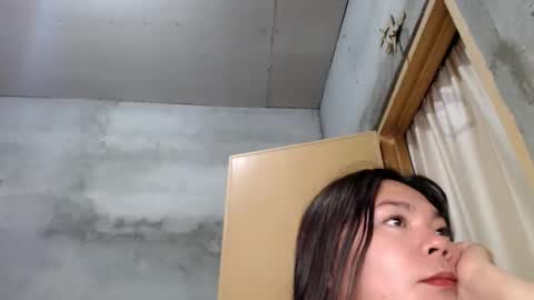 QUEEN BELLA online show from September 29, 8:52 am