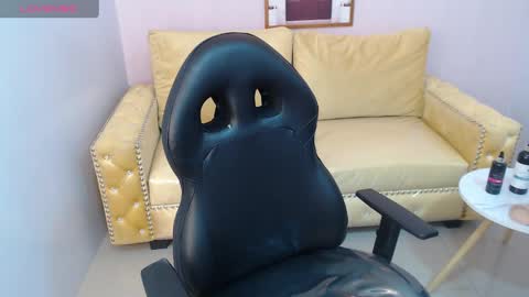 Bella online show from October 5, 11:41 am