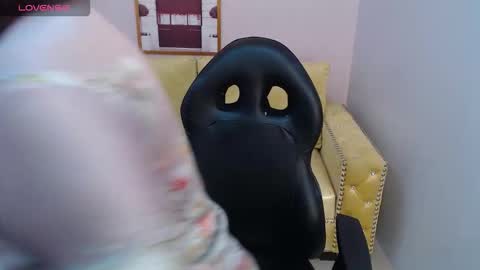 Bella online show from November 16, 11:49 am