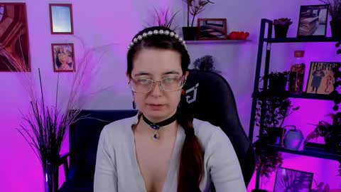 Bella. Ntmu online show from January 10, 5:13 pm