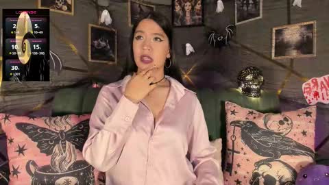  Isabella  Independent model online show from October 16, 12:17 pm