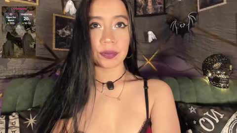  Isabella  Independent model online show from October 26, 11:09 pm