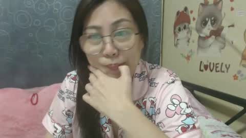 Bella online show from January 25, 2:04 am