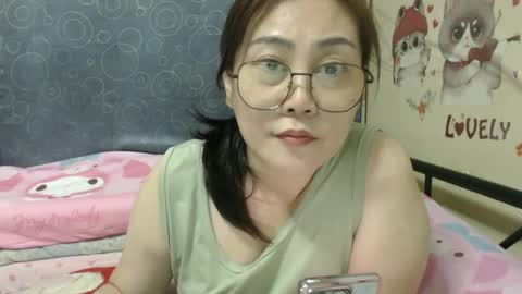 Bella online show from March 10, 3:41 pm