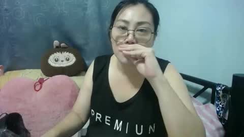 Bella online show from November 30, 6:12 pm