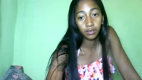 belle_annah online show from March 19, 4:49 am