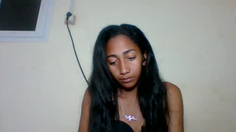 belle_annah online show from July 13, 10:45 pm