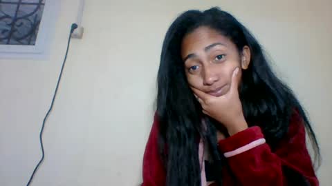 belle_annah online show from July 15, 4:18 am